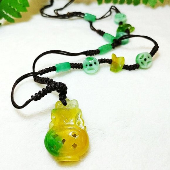 Necklace Genuine YellowJade VASE Green Rabbit Coin - Picture 4 of 14